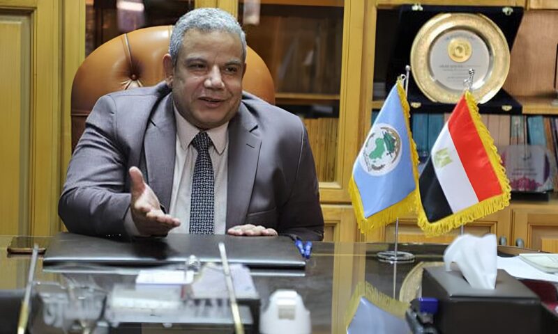 كلية الدراسات الإفريقية العليا بجامعة القاهرة ترفع رصيد اعتمادها الدولي إلى 5 شهادات آيزو