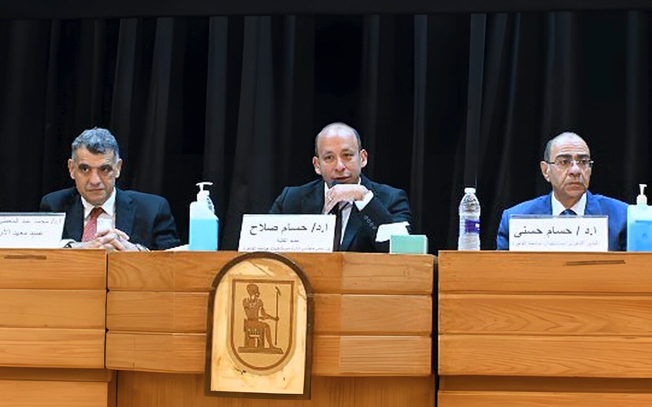 طب قصر العيني يعقد جلسة تعيين الأطباء المقيمين للتنافس على 188 وظيفة بالمستشفيات ومعهد الأورام