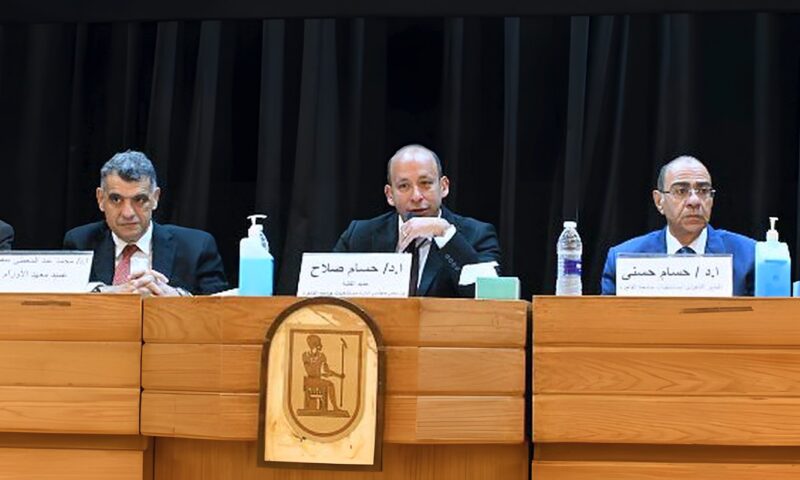 طب قصر العيني يعقد جلسة تعيين الأطباء المقيمين للتنافس على 188 وظيفة بالمستشفيات ومعهد الأورام