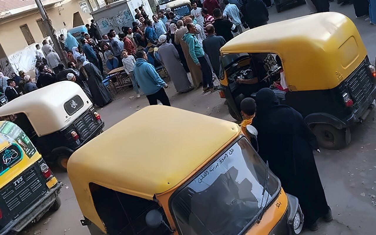 بعد انتهاء مهلة التقنين، محافظ الغربية يمنع سير”التكاتك” غير المسجلة