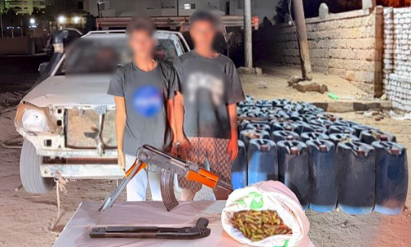 قبل بيعها بالسوق السوداء.. القبض على شخصين بحوزتهما طن سولار بأسوان