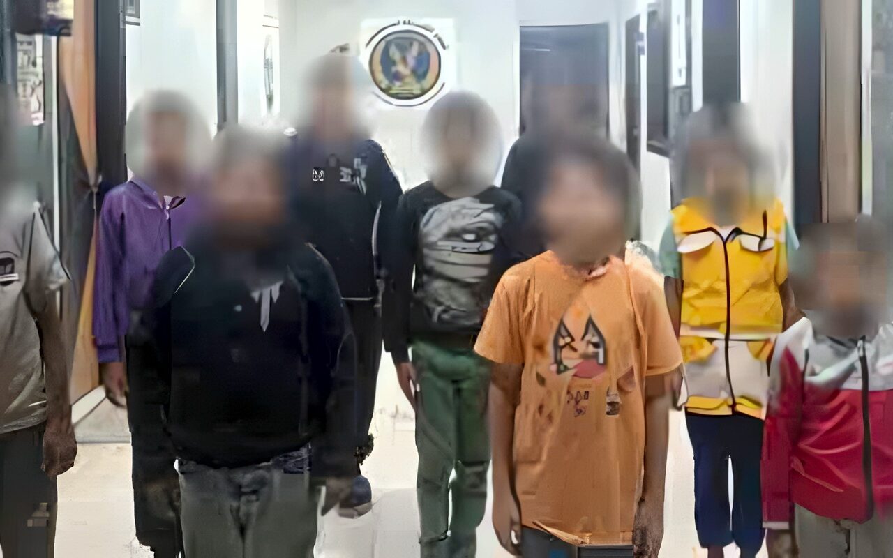 القبض على متهمين باستغلال 9 أطفال فى التسول بالجيزة