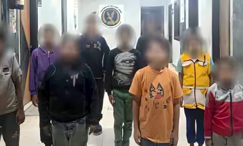 القبض على متهمين باستغلال 9 أطفال فى التسول بالجيزة