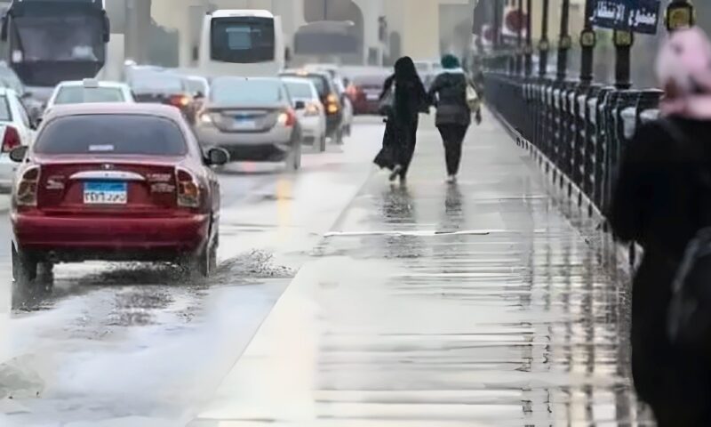 الأرصاد تحذر من تقلبات طقس اليوم.. أمطار بمناطق جديدة وانخفاض الحرارة