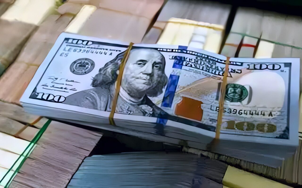ثابت بدون تغيير.. سعر الدولار في البنوك الآن