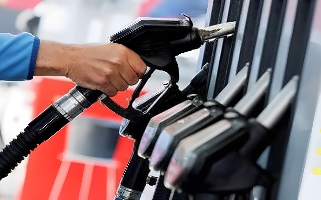 بعد بيان البترول.. أسعار البنزين والسولار اليوم