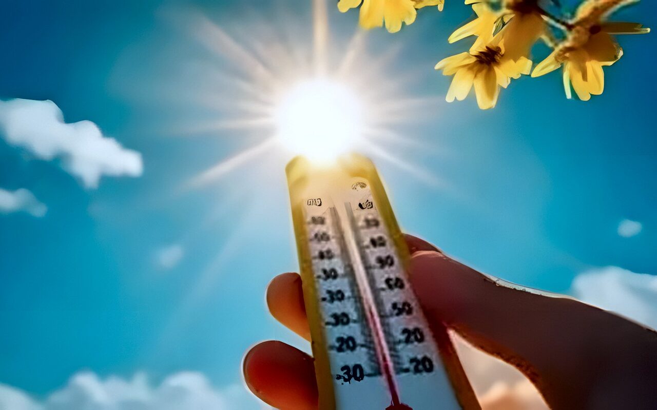 الأرصاد: طقس اليوم مائل للحرارة.. والعظمى بالقاهرة 30 درجة