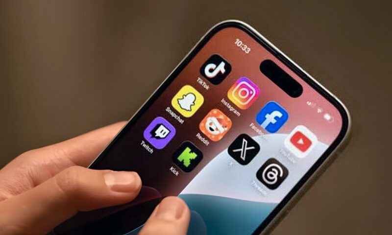 زلزال رقمي في تركيا.. حظر وسائل التواصل الاجتماعي على الأطفال دون 15 عاما