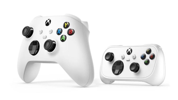 بحجم الجيب وإمكانات متكاملة.. مايكروسوفت تفاجئ عشاق Xbox بأصغر ذراع تحكم