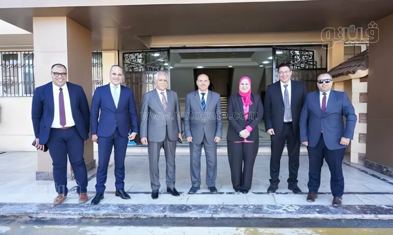 محافظة مطروح تتسلم 600 ألف جنيه من البنك الزراعي لدعم الأسر الأولى بالرعاية