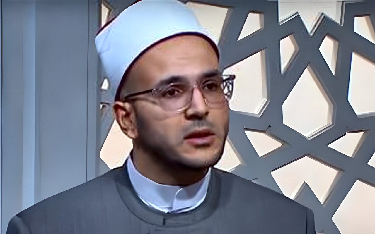 أمين الفتوى: تأخر رحلات العمرة أو إلغاؤها بسبب الحرب بعد الإحرام لا يبيح التحلل.. وهذه الحالات التي يجوز فيها للمعتمر التحلل من إحرامه