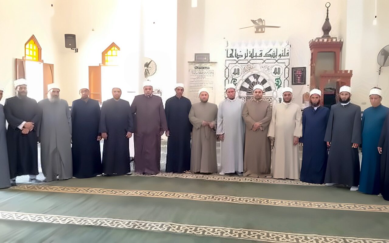 انطلاق قافلتين دعويتين مشتركتين بين الأزهر والأوقاف إلى الإسماعيلية وشمال سيناء