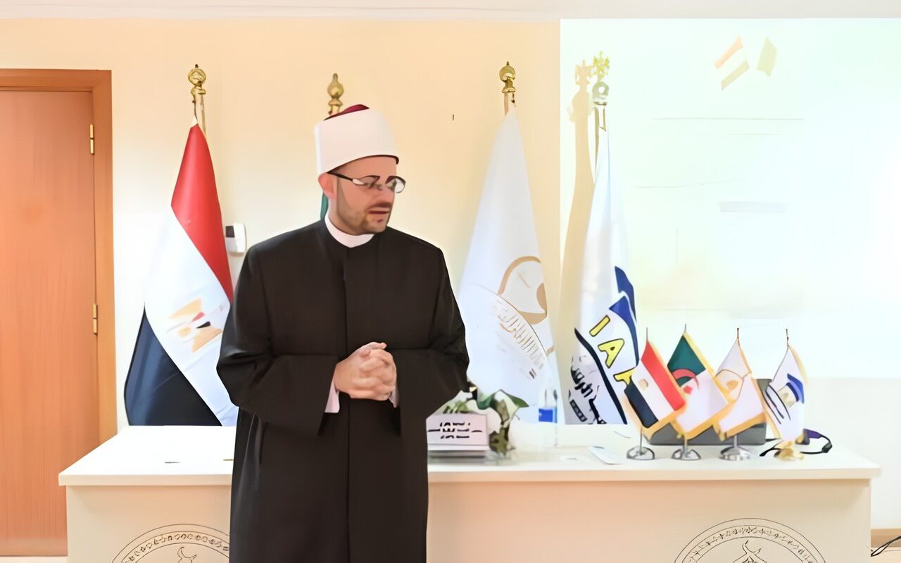 دورة مهارات الوعظ الديني للواعظات تواصل فعالياتها بمحاضرات حول أخلاق النبوة