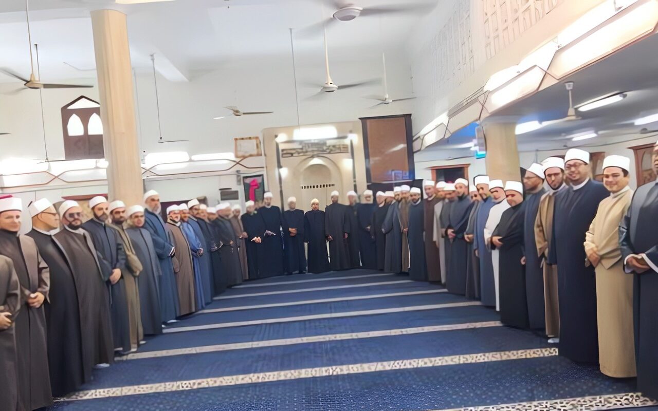 الأوقاف تسير قافلة دعوية لمساجد شرق القاهرة والمرج لتعزيز القيم الأخلاقية والذوق العام