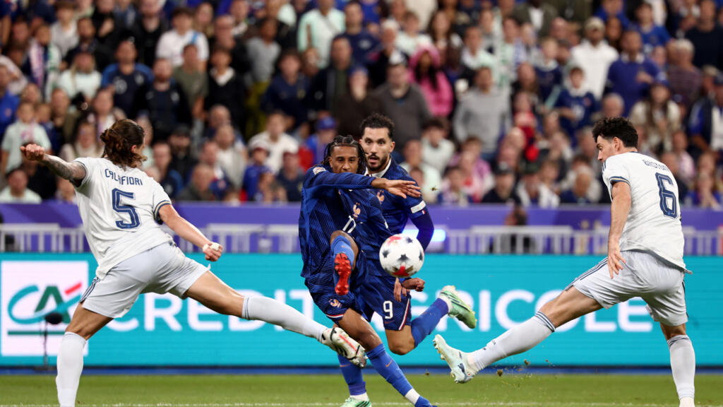 دوري الأمم الأوروربية: المنتخب الفرنسي يتعادل مع إيطاليا في أول مباراة لزيدان على أرضه