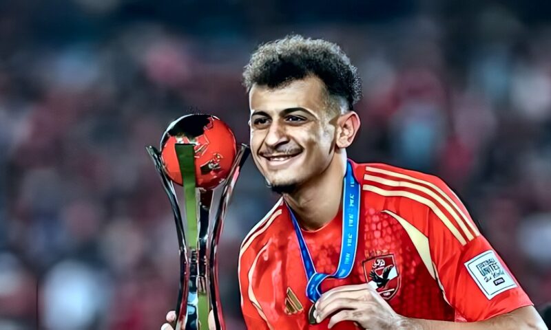 الأهلي يفقد عمر الساعي أمام القناة ويترقب نتيجة الأشعة لتحديد حجم اصابته