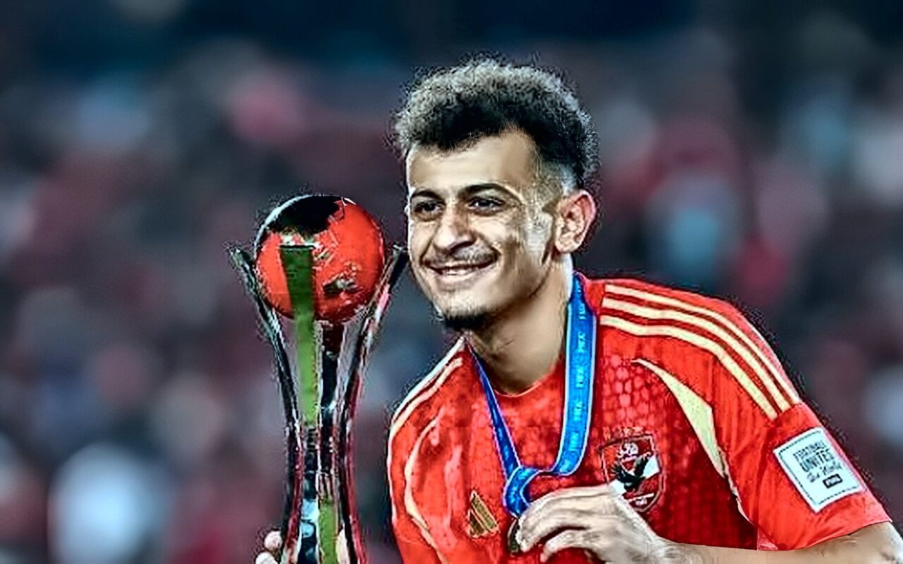 عمر الساعي كلمة السر.. مفاجأة محتملة من عموتة في قمة الأهلي والزمالك