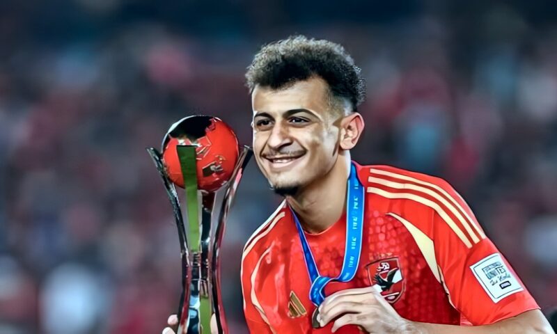 إعلامي: عمر الساعي يمتلك إمكانيات مميزة ويحتاج إلى تطوير قراراته داخل الملعب