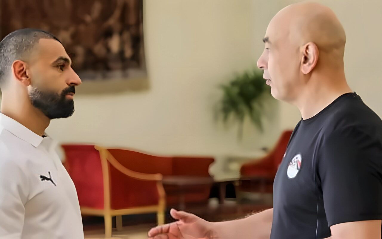 نجم الزمالك السابق: عدم مشاركة محمد صلاح في ودية جنوب أفريقيا دليل استمرار أزمته مع حسام حسن
