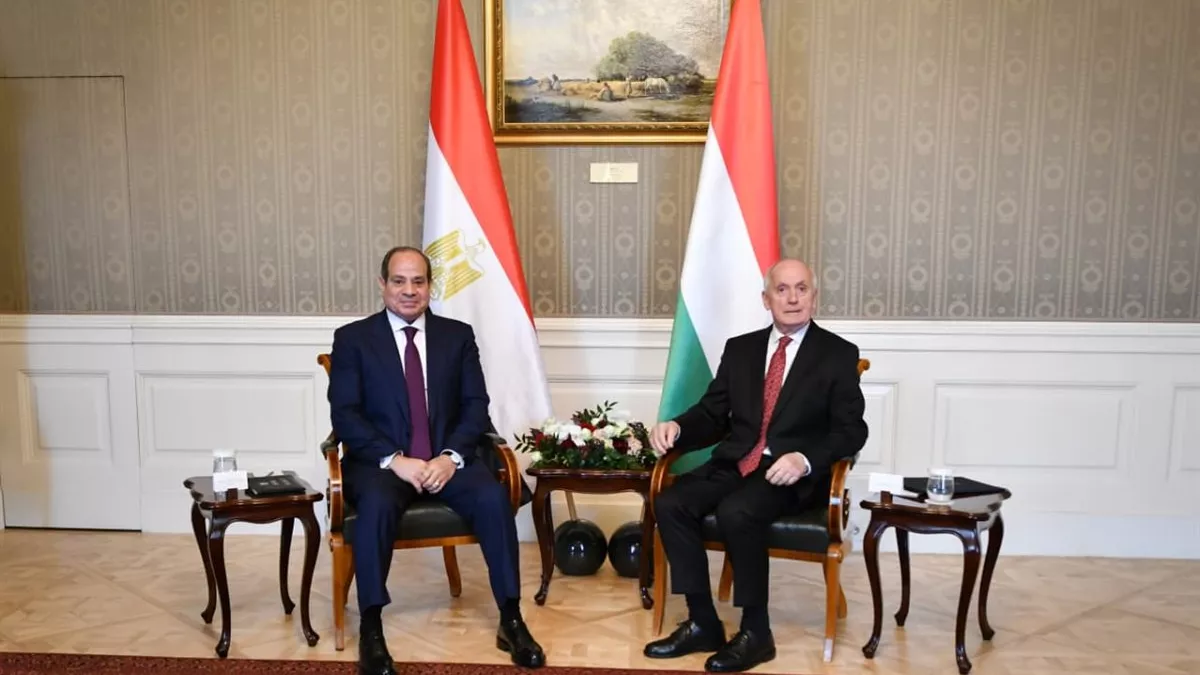 السيسي: نحرص على مواصلة تطوير العلاقات المصرية المجرية والارتقاء بها