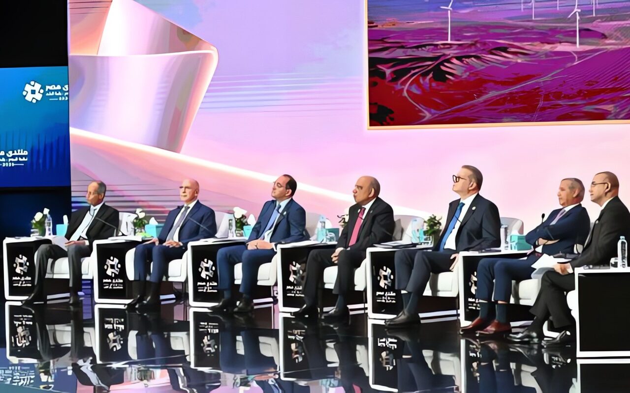 وزير الكهرباء: استثمارات القطاع بلغت 5 تريليونات جنيه منذ 2014