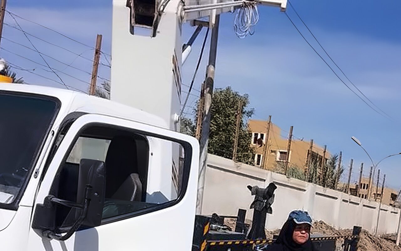 «أسوان تتجمل.. تطوير وتنسيق 4 ميادين بطريق السادات»
