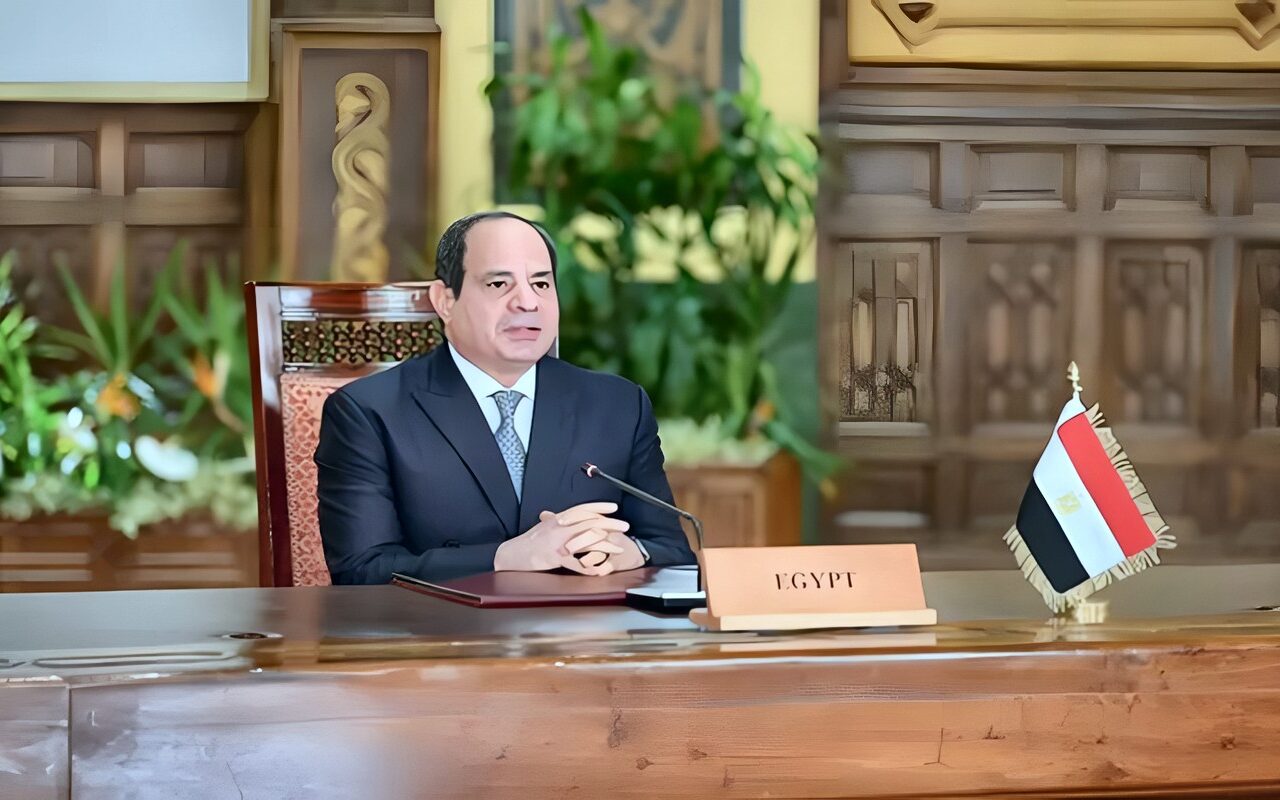 السيسي يدعو إلى توحيد الجهود لإنهاء الحرب في السودان ودعم مسار سياسي