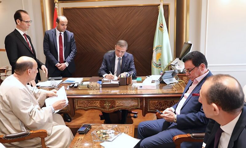 وزير الزراعة يوجه بسرعة فحص طلبات النواب وحل مشكلات المزارعين