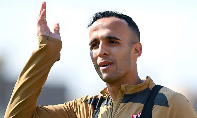 ناصر منسي يعتذر لجماهير الزمالك بعد واقعة إلقاء القميص: حقكم عليّا