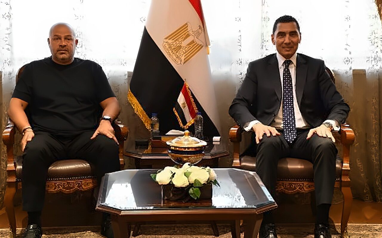 جوهر نبيل يهنئ أحمد دياب بفوزه برئاسة لجنة الشباب والرياضة بمجلس الشيوخ