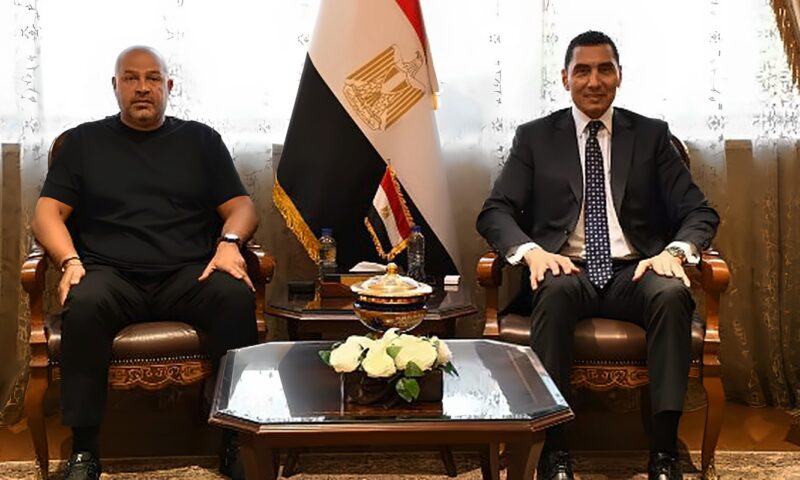 جوهر نبيل يهنئ أحمد دياب بفوزه برئاسة لجنة الشباب والرياضة بمجلس الشيوخ