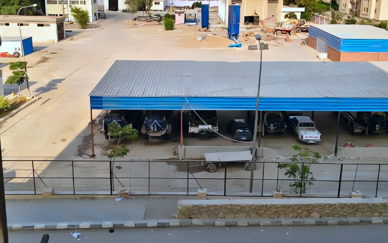 عمارات 247 بحدائق أكتوبر تغرق في الإهمال والضوضاء.. والأهالي يستغيثون