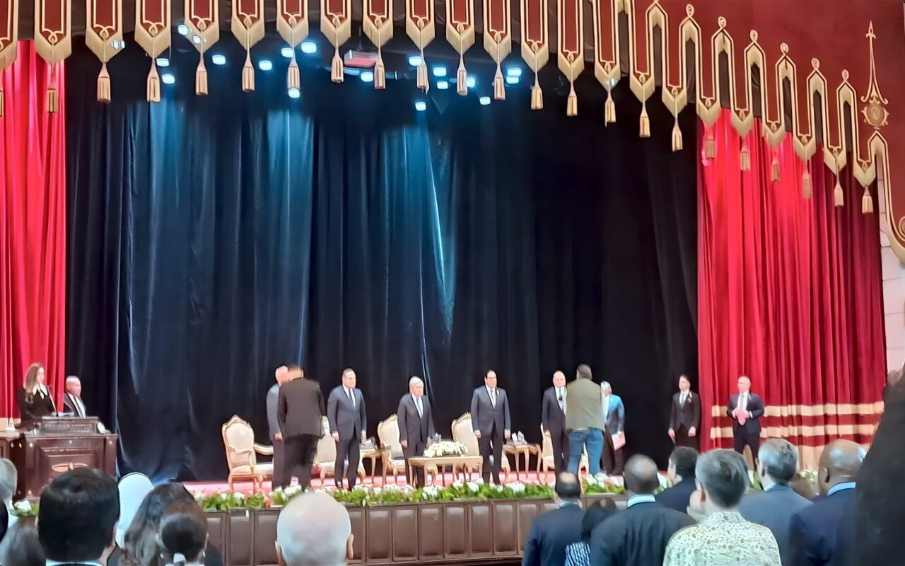 أمين عام الأمم المتحدة يلقي كلمة تاريخية داخل قاعة الاحتفالات الكبرى بجامعة القاهرة