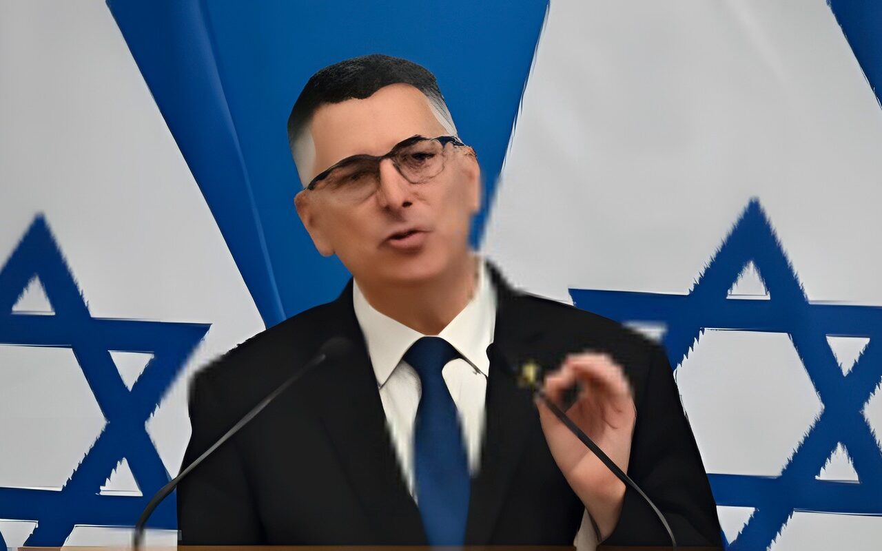 ساعر : وقف النشاط البريطاني لتدريب قوات السلطة الفلسطينية في يهودا والسامرة