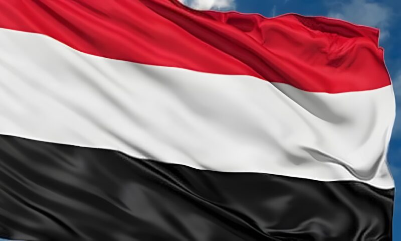 اليمن تطالب مجلس الأمن بـإدانة الهجوم الإرهابي على مطار عدن
