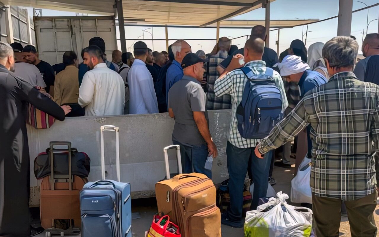 رد فغل غاضب من إيران بعد إغلاق منفذ الشيب الحدودي مع العراق