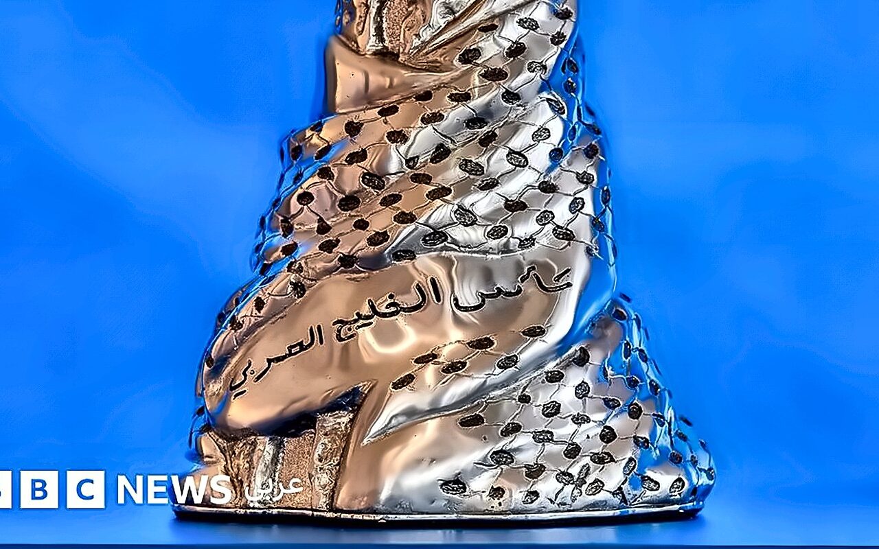 مواجهة مرتقبة بين السعودية والإمارات في نهائي كأس الخليج بتحكيم مغربي