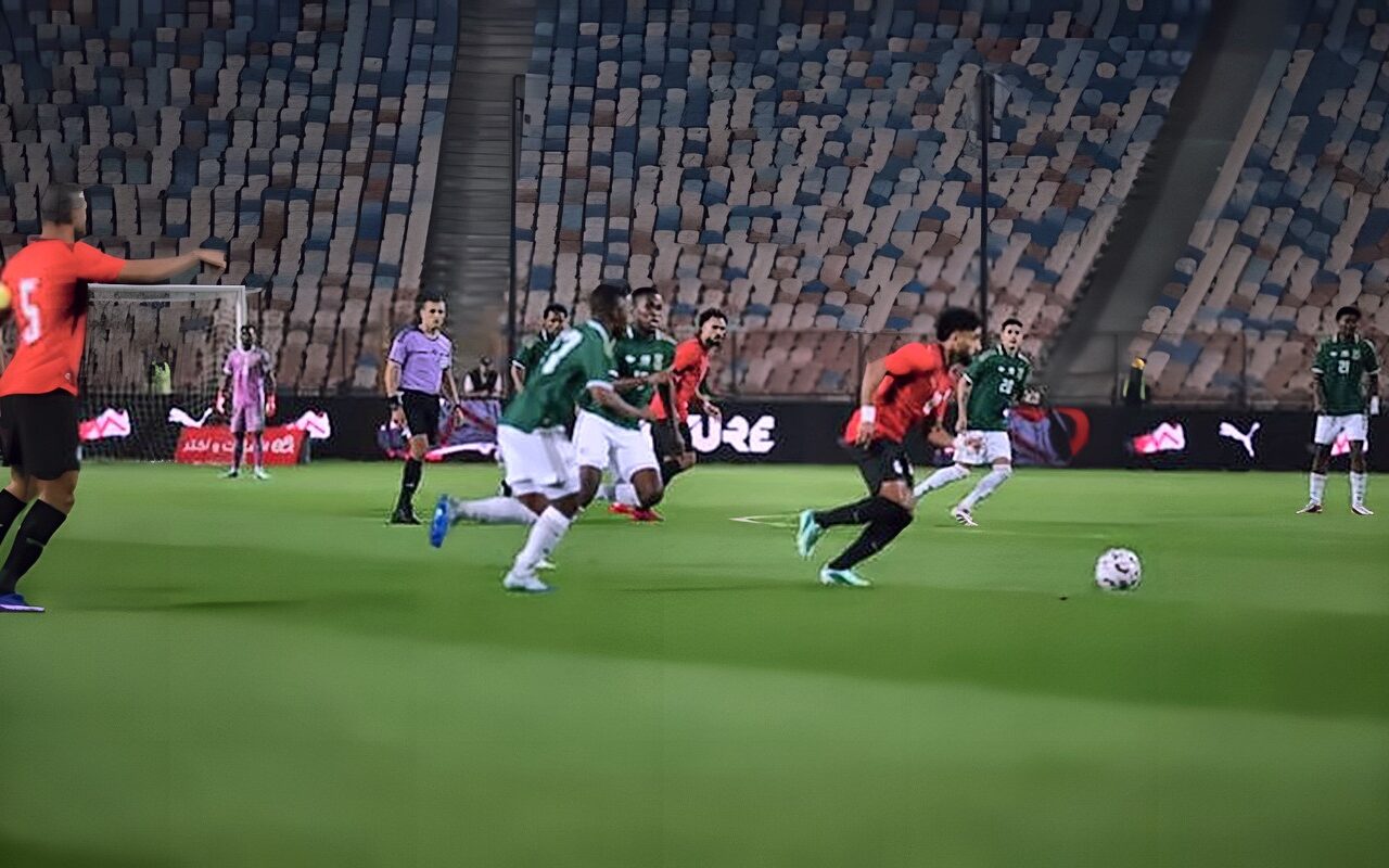 أخبار الرياضة اليوم: منتخب مصر يخسر أمام جنوب إفريقيا وديا.. مصدر يكشف حقيقة مفاوضات محمد هاني مع الأندية.. الزمالك يخسر وديا أمام إنبي