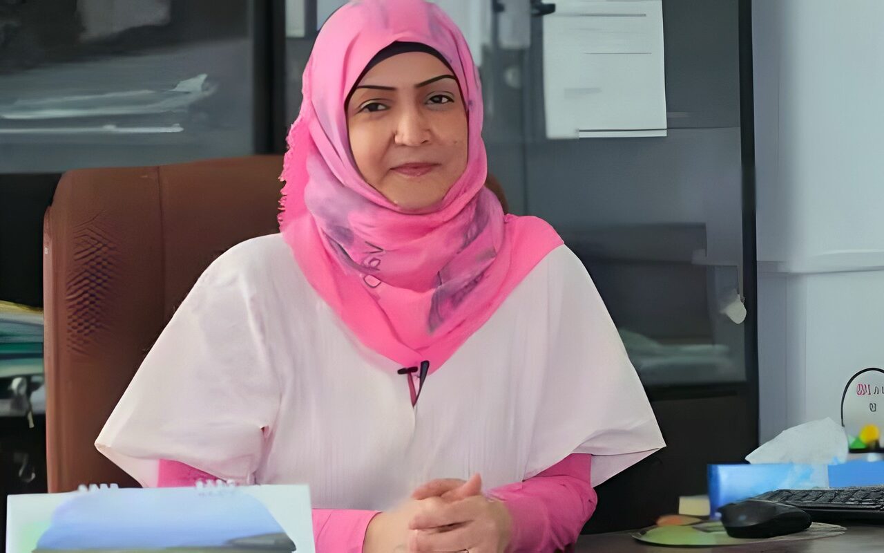 وزيرة الشؤون القانونية اليمنية: استهداف المطارات يرتقي إلى جرائم حرب