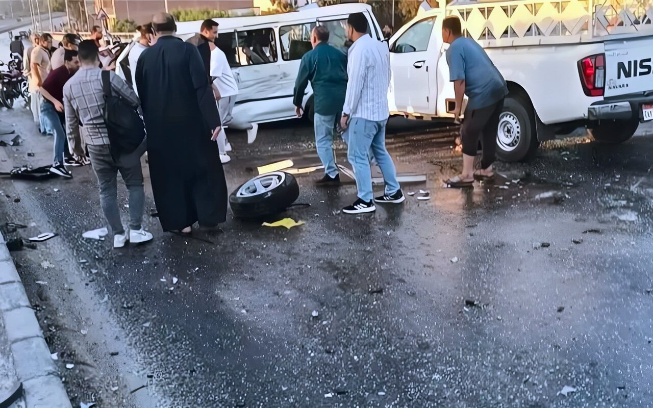 مصرع شخصين وإصابة 12 آخرين في 3 حوادث تصادم بحدائق أكتوبر والمعادي والمنصورة