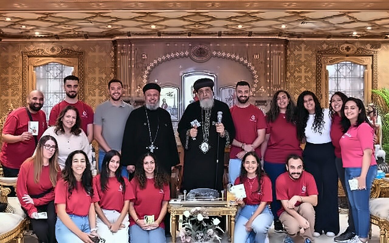 البابا تواضروس الثاني يستقبل شباب كنائس الإمارات