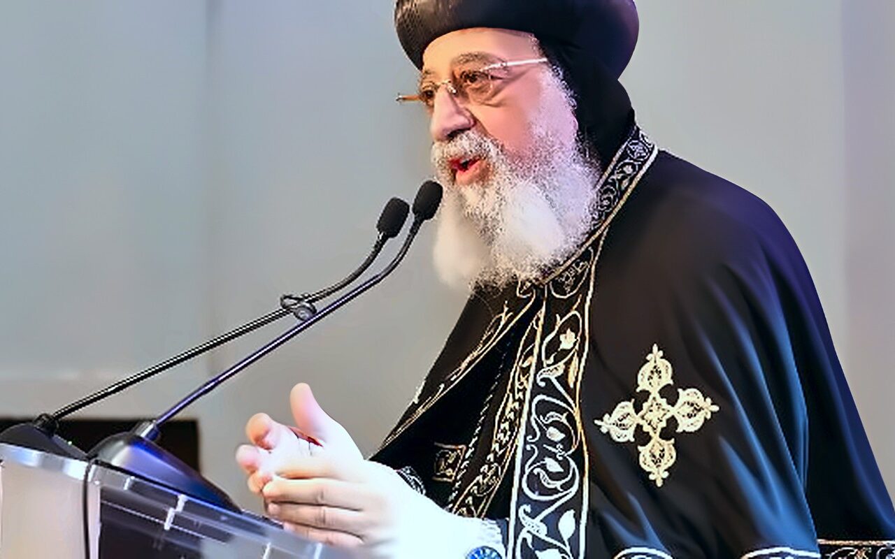 البابا تواضروس يفتتح المؤتمر العلمي الرابع لمعهد الدراسات القبطية.. صور