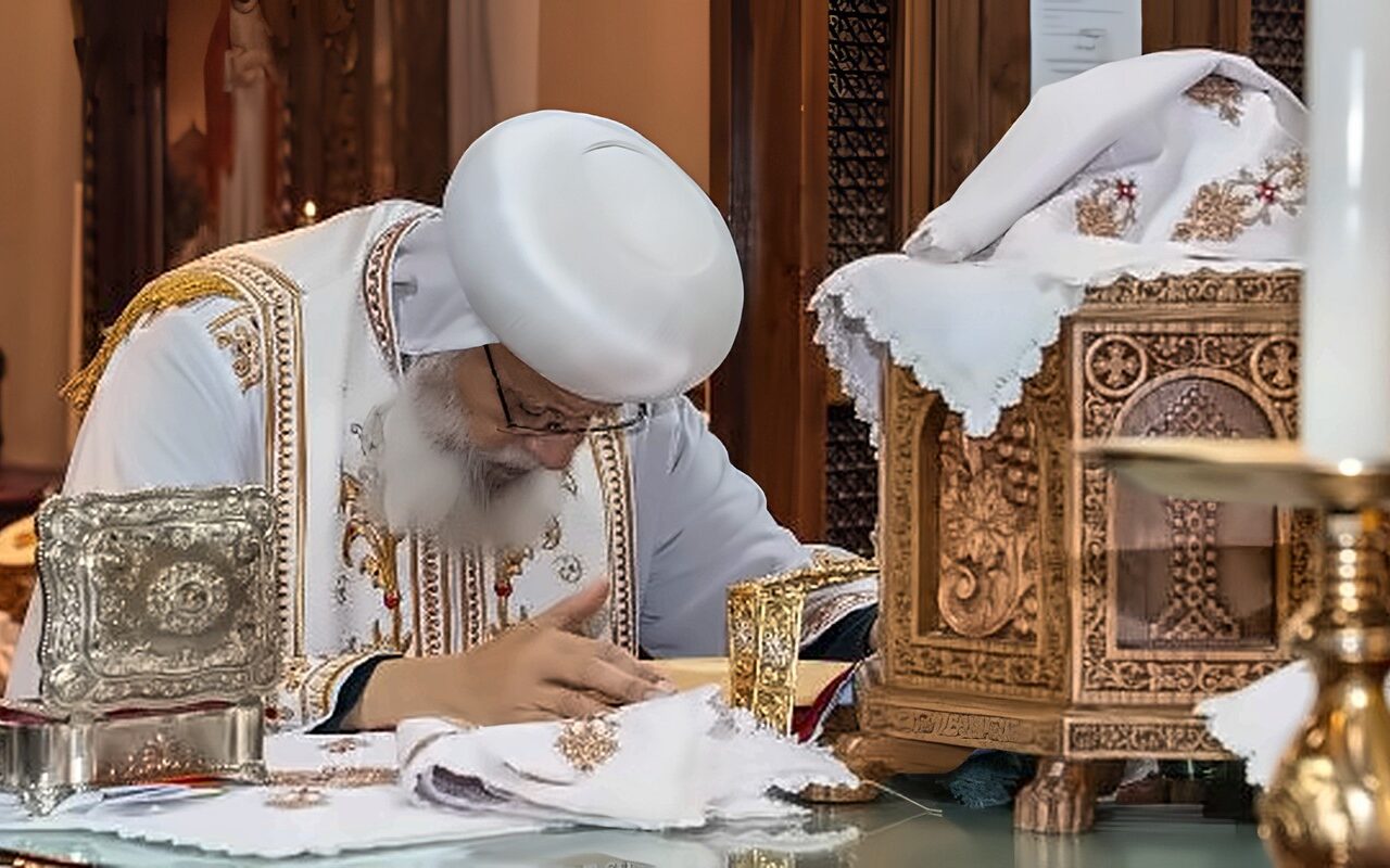 الأنبا أرساني يرسم 13 شماسًا جديدًا بكاتدرائية السيدة العذراء بأمستردام