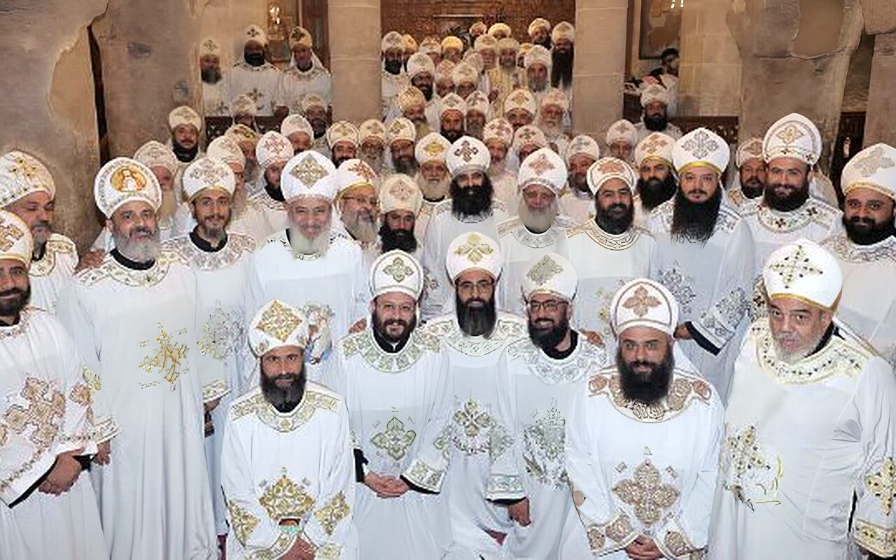 سيمنار لكهنة بني مزار والبهنسا يتناول دور رجل الدين وفكر الرعاية الكهنوتية