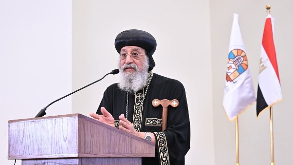 بحضور البابا تواضروس.. تخريج دفعة جديدة من دارسي الكتاب المقدس بمدرسة «راكوتي»