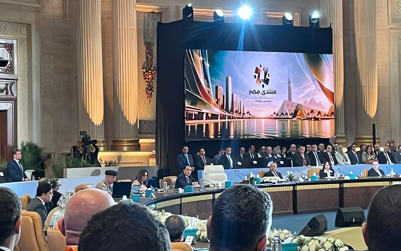 مدبولي: 15 مليون مصري يسكنون المدن الجديدة.. والعلمين جذبت مليون سائح