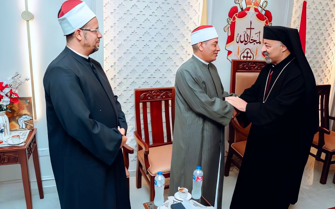 البطريرك الأنبا إبراهيم إسحق يلتقي ممثلي الأزهر الشريف ووزارة الأوقاف بالقوصية