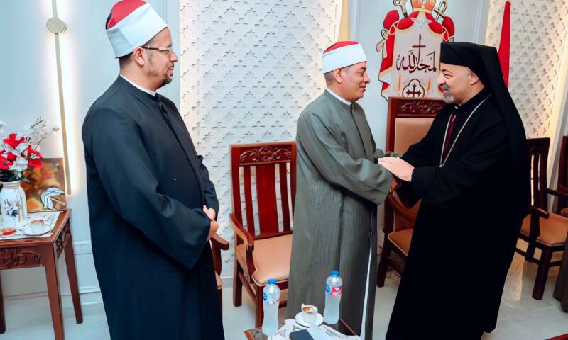 البطريرك الأنبا إبراهيم إسحق يلتقي ممثلي الأزهر الشريف ووزارة الأوقاف بالقوصية