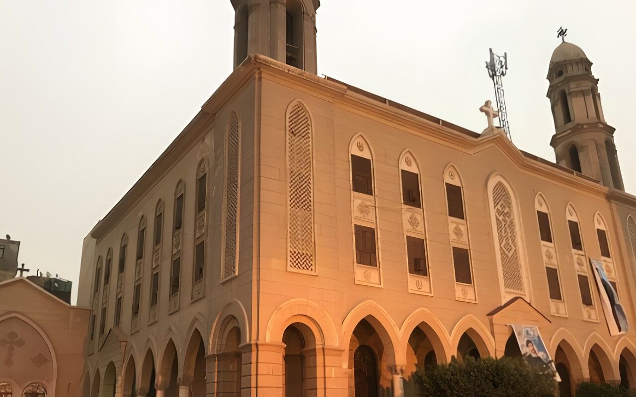 برعاية الأنبا رافائيل.. ملتقى التوظيف الثالث يفتح أبوابه للباحثين عن فرص عمل
