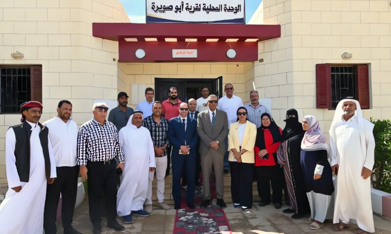 65 مليون جنيه لتطوير طرق رأس سدر.. محافظ جنوب سيناء يفتح ملفات الإسكان والمياه والتأمين الصحي